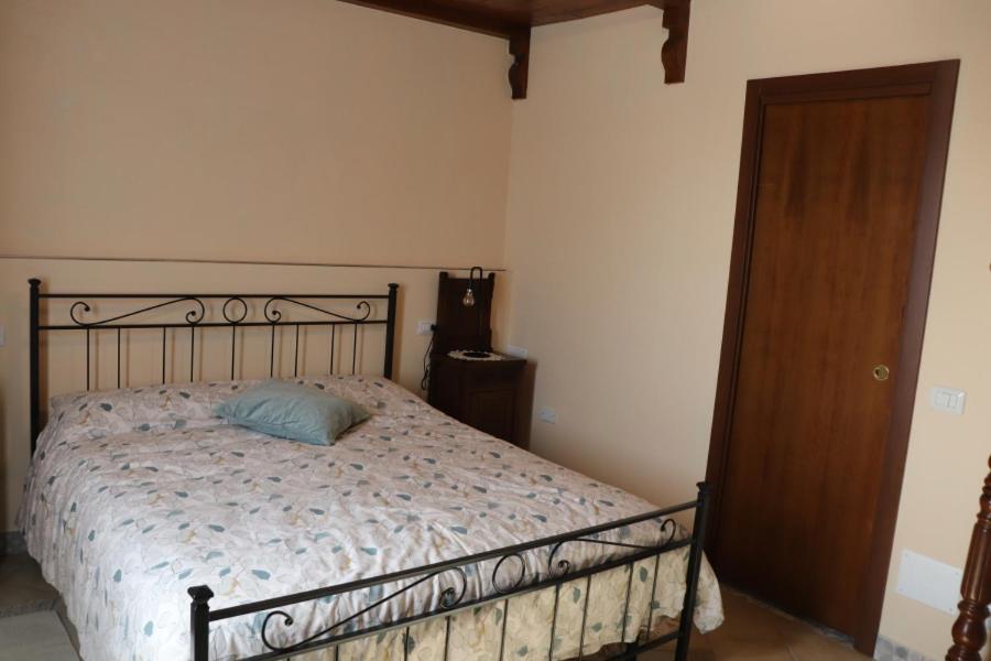 Cascina Angelina Villa Casteggio Bagian luar foto