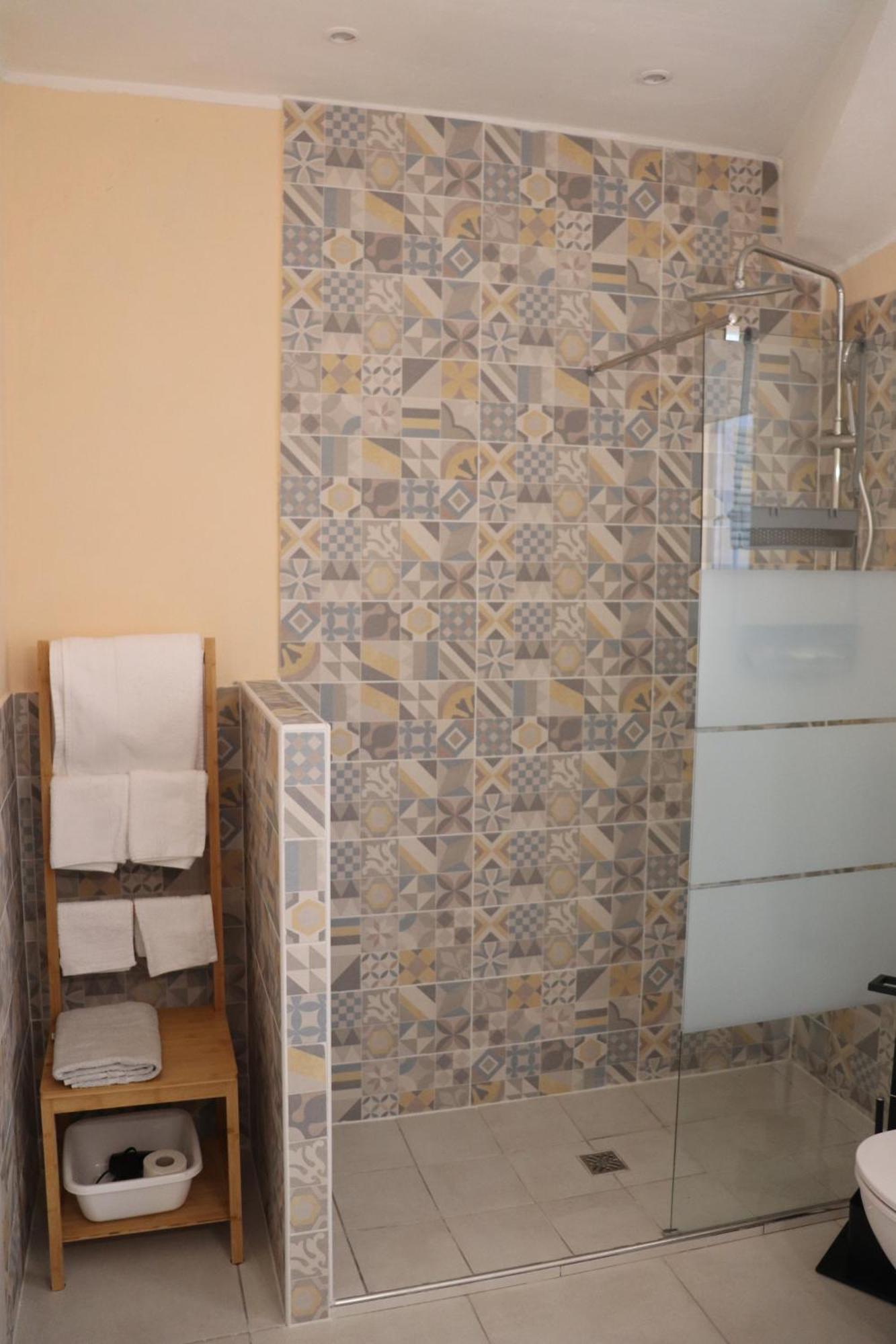 Cascina Angelina Villa Casteggio Bagian luar foto